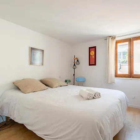 Apartamento Chez Fleur Par Dodo A *